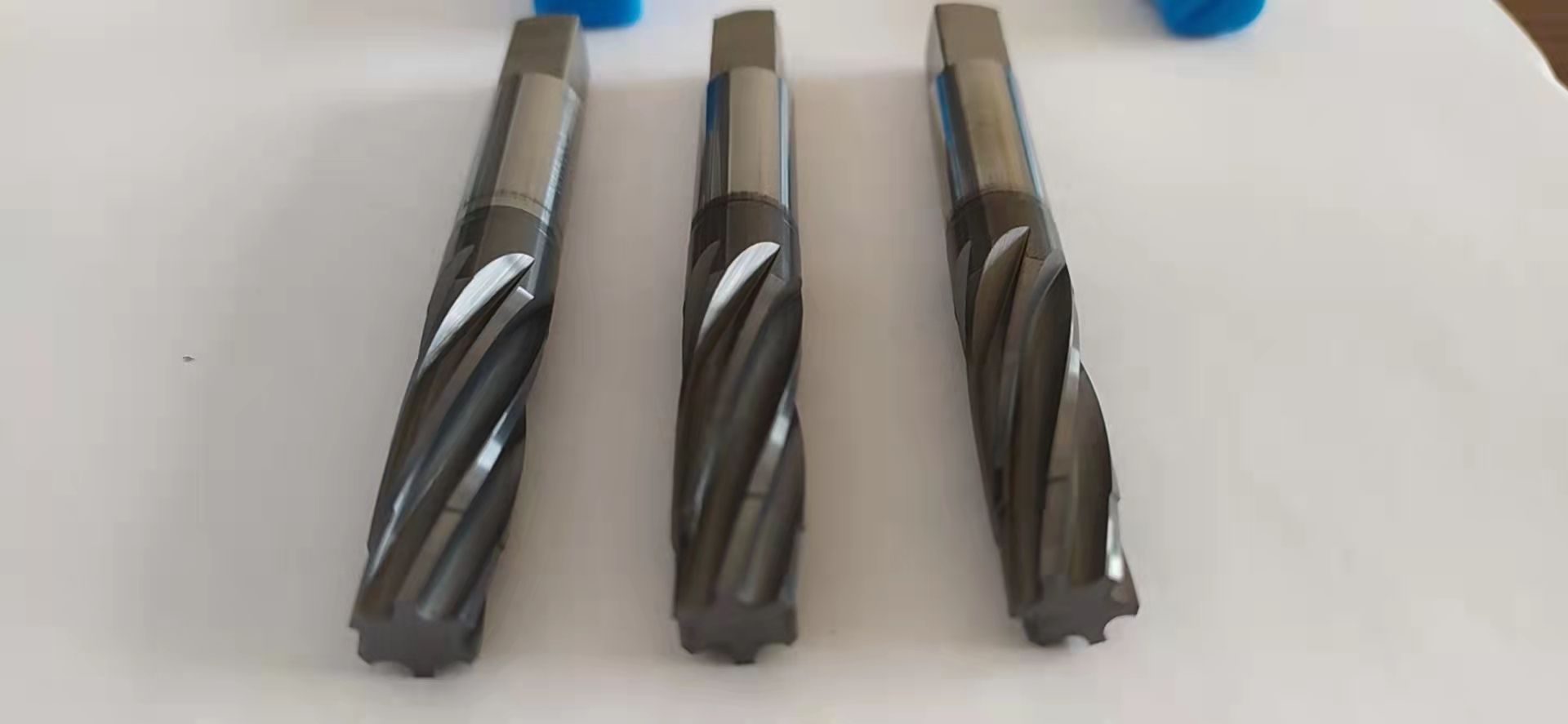 High Quality Solid Carbide End Mills for Sale