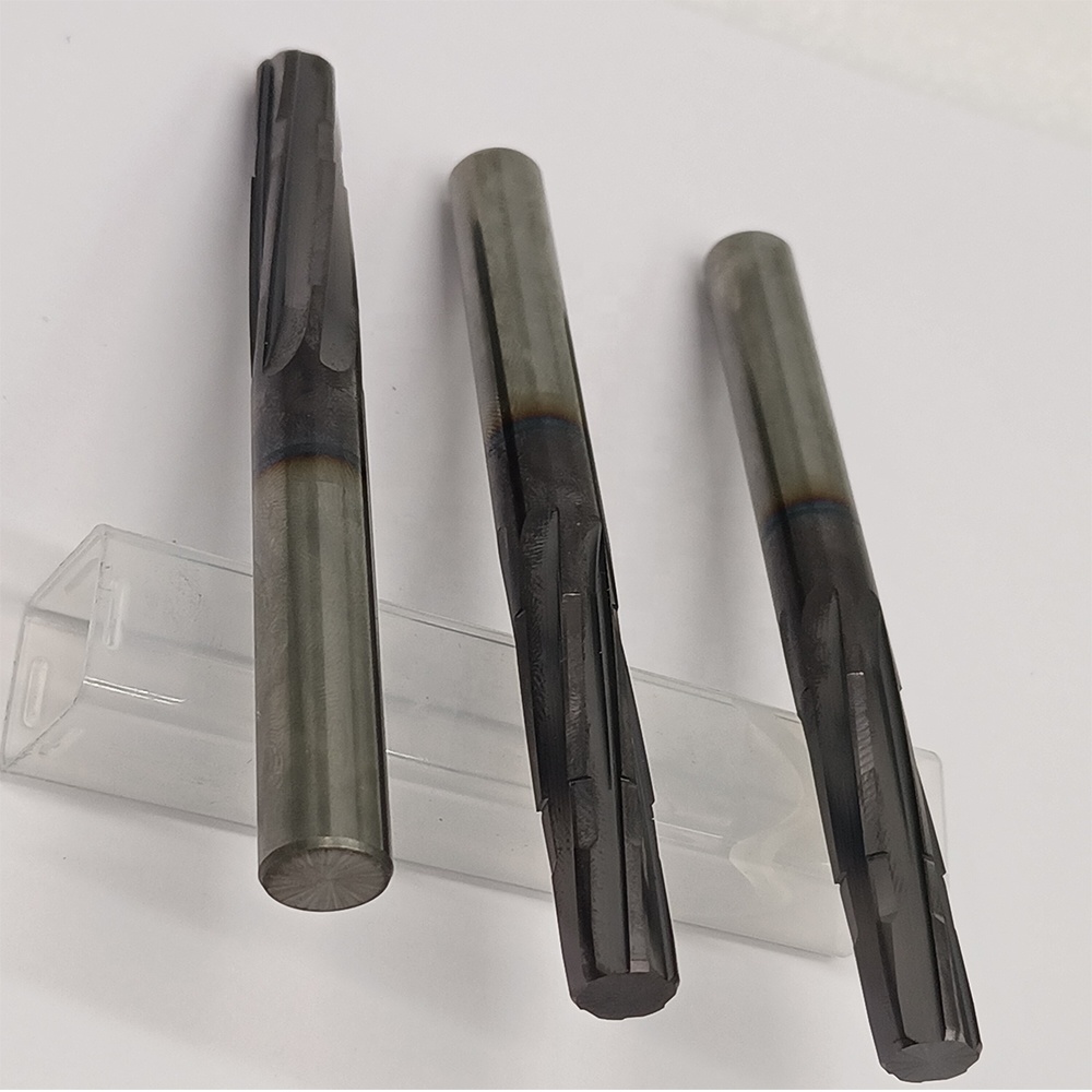 High Accuracy Solid Carbide Reamers for Cutting Hard And Abrasive materials